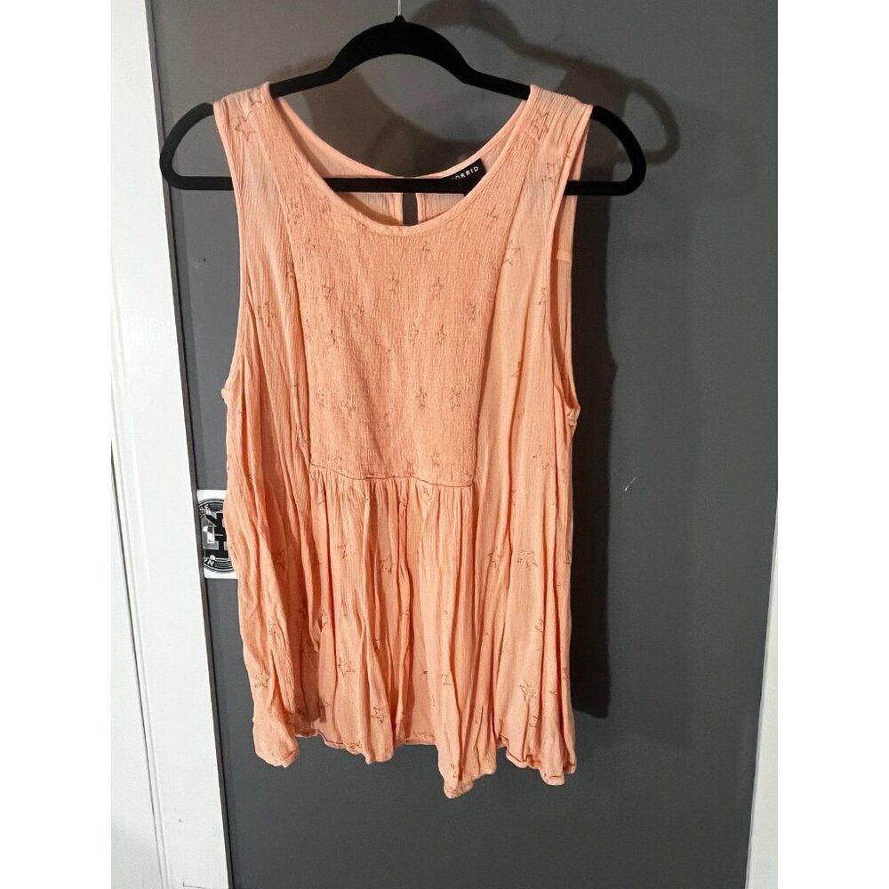 Torrid size 2 pink blush star pattern tank top blouse